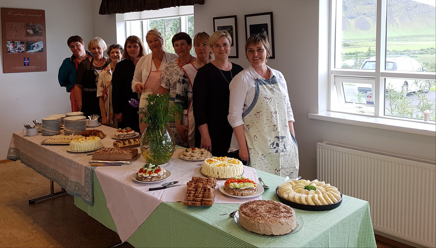 Kaffihlaðborð kvenfélagsins