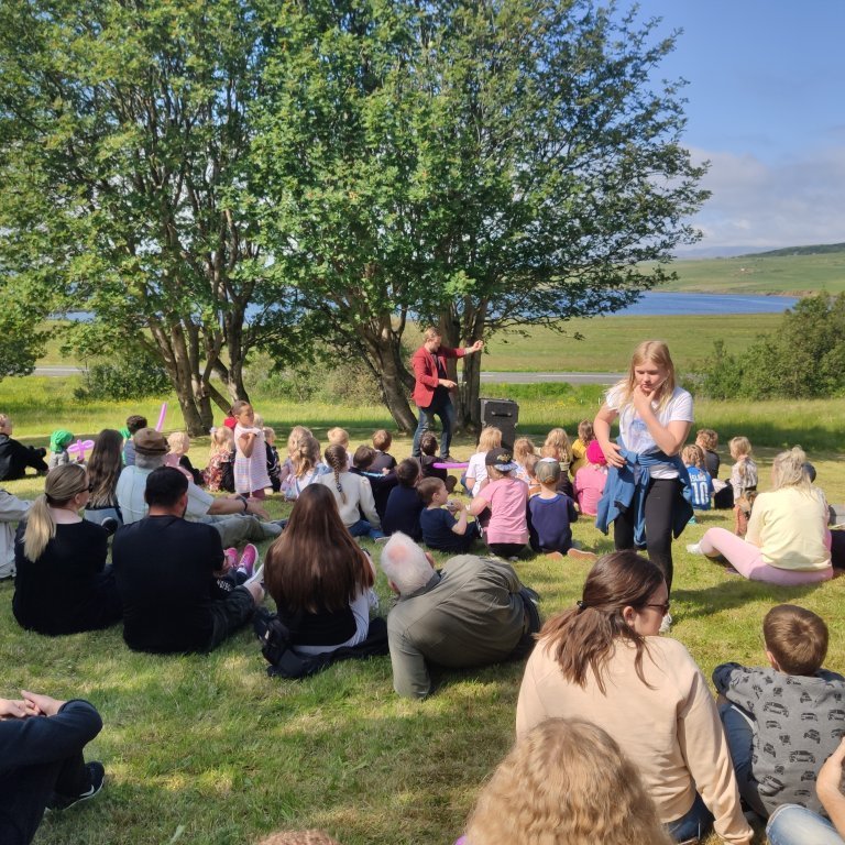 3felagsgardur-katt-i-kjos-2021-2