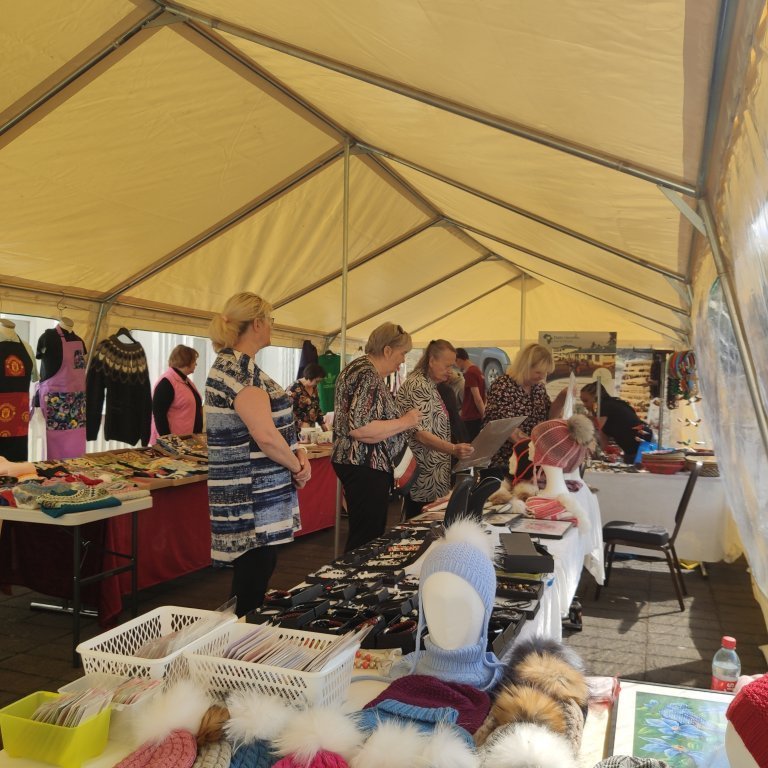 felagsgardur-katt-i-kjos-2021-46