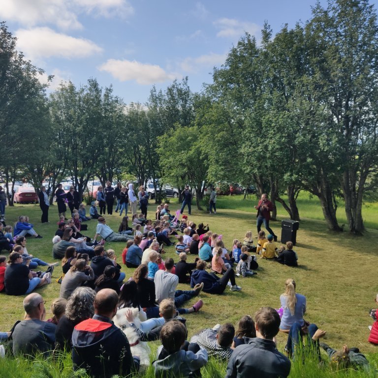 felagsgardur-katt-i-kjos-2021-6