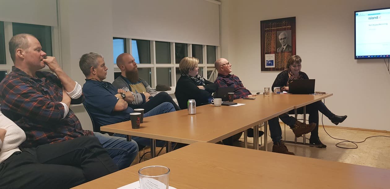 Topp mæting var á fundi hreppsnefndar með fastanefndum