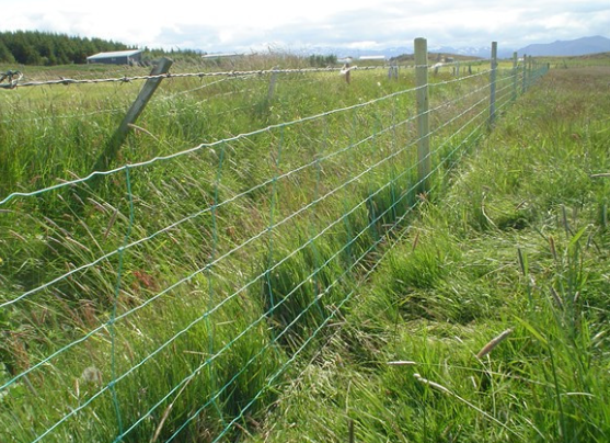 Kjósarhreppur auglýsir eftir brottnumdri girðingu