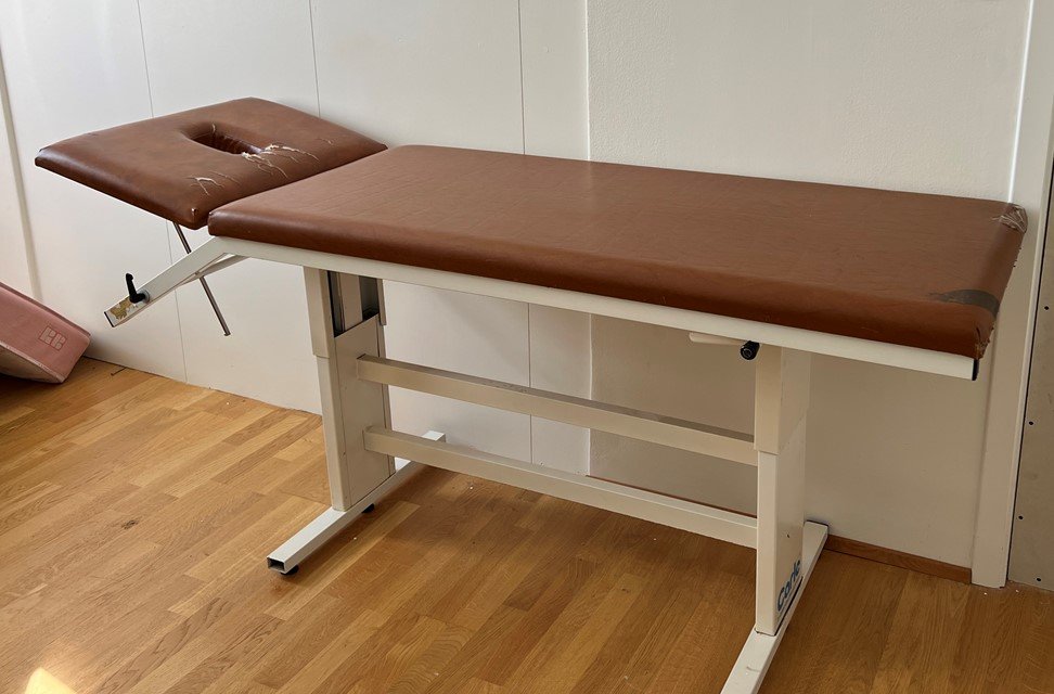 Nuddbekkur fæst gefins