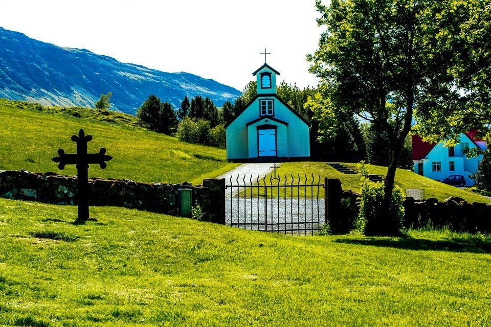 Helgihald yfir páska í Reynivallakirkju